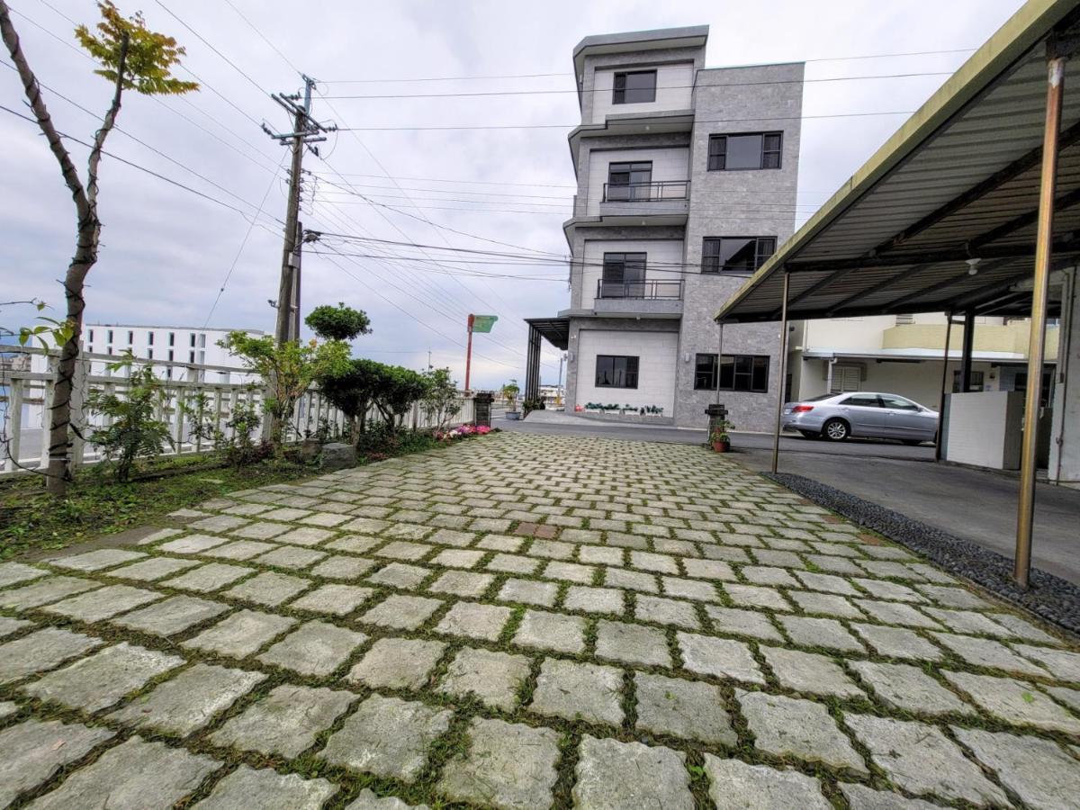 渡小夜電梯民宿 Yilannight B&B Wujie Exterior foto